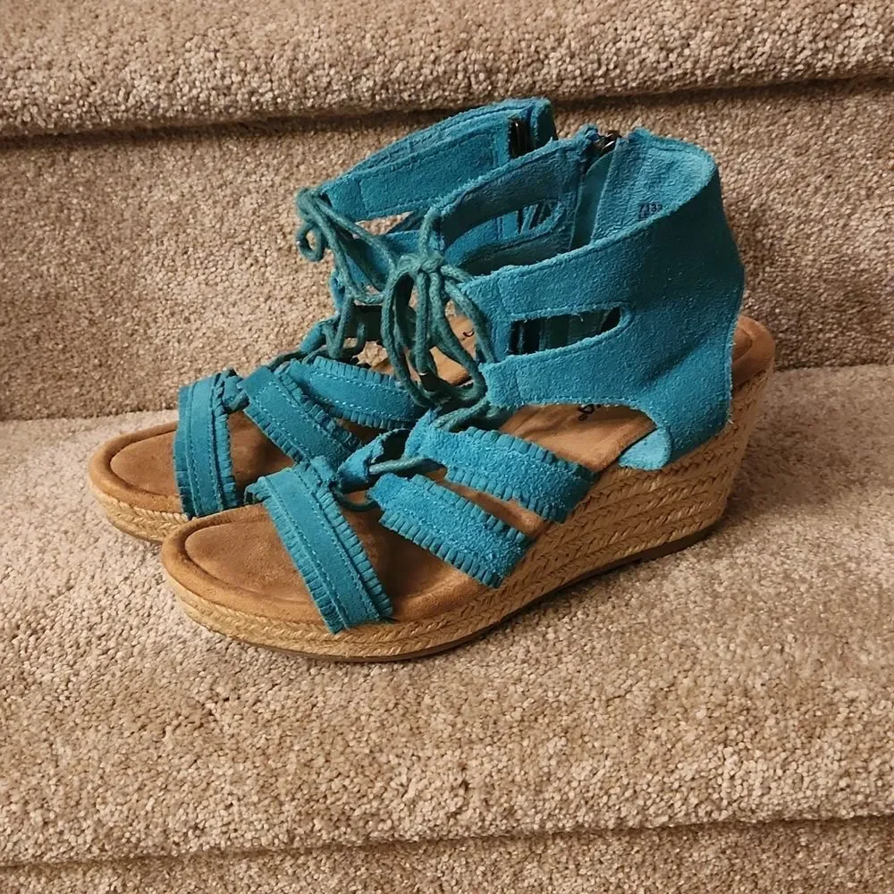 Minnetonka Women's Turquoise Blue Espadrille Wedge Sandals Shoes Size 8